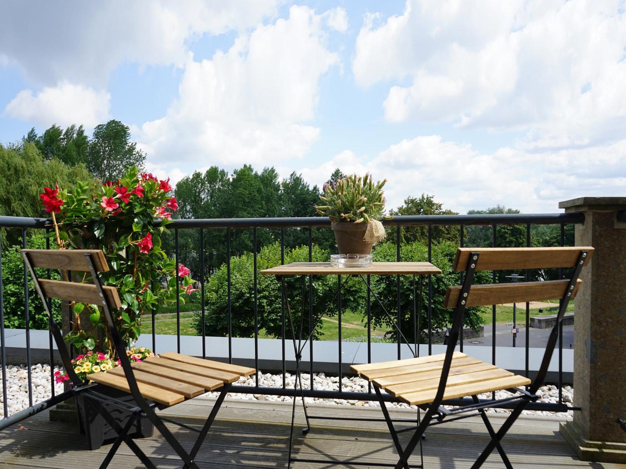 Villahotel Rheinblick โคโลญ ภายนอก รูปภาพ