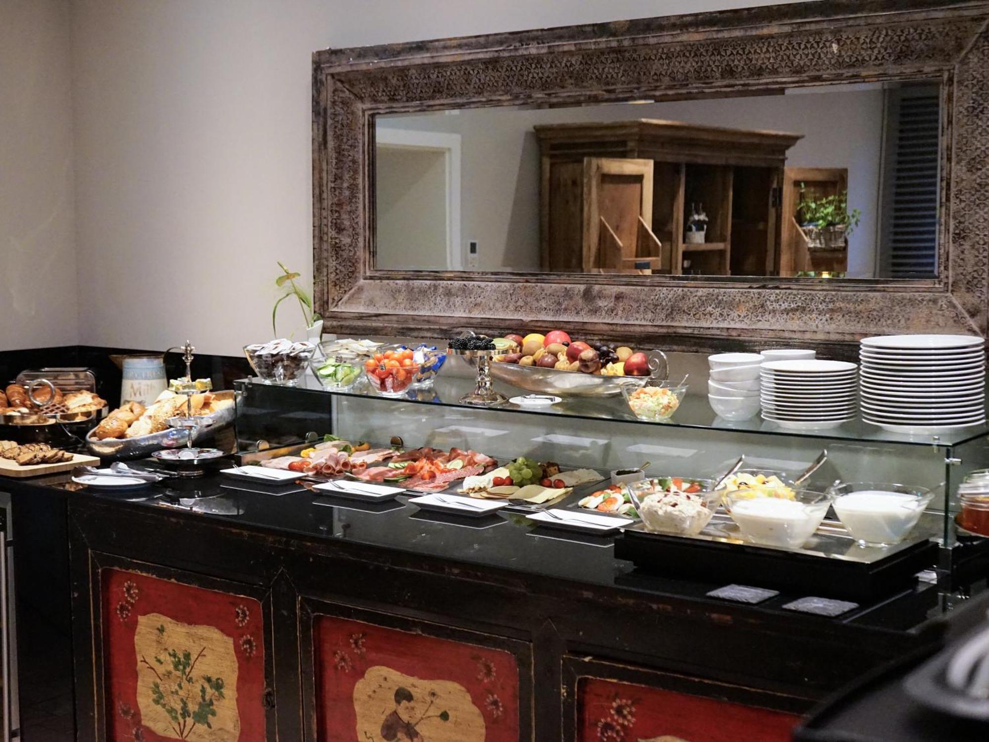 Villahotel Rheinblick โคโลญ ภายนอก รูปภาพ