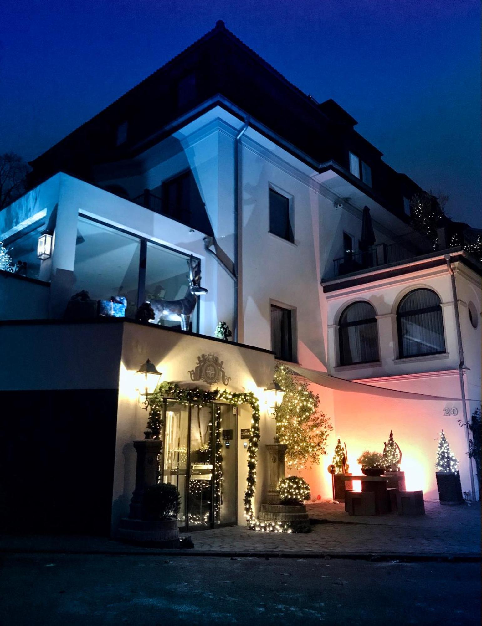 Villahotel Rheinblick โคโลญ ภายนอก รูปภาพ